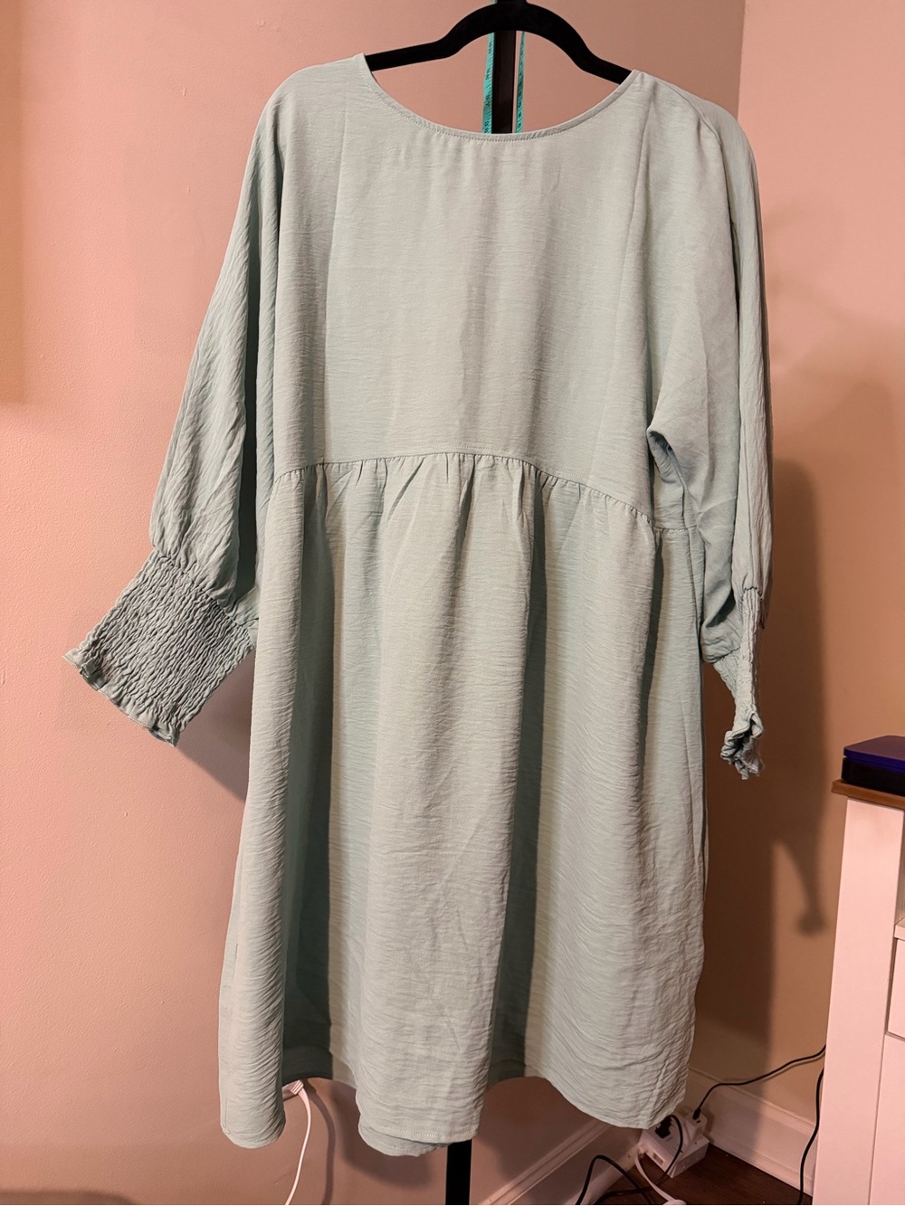 Light Sage Green Women's Smocked Sleeve Dress